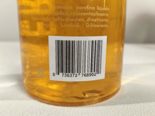 clear cosmetic labels with White ink